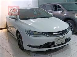 Chrysler 200